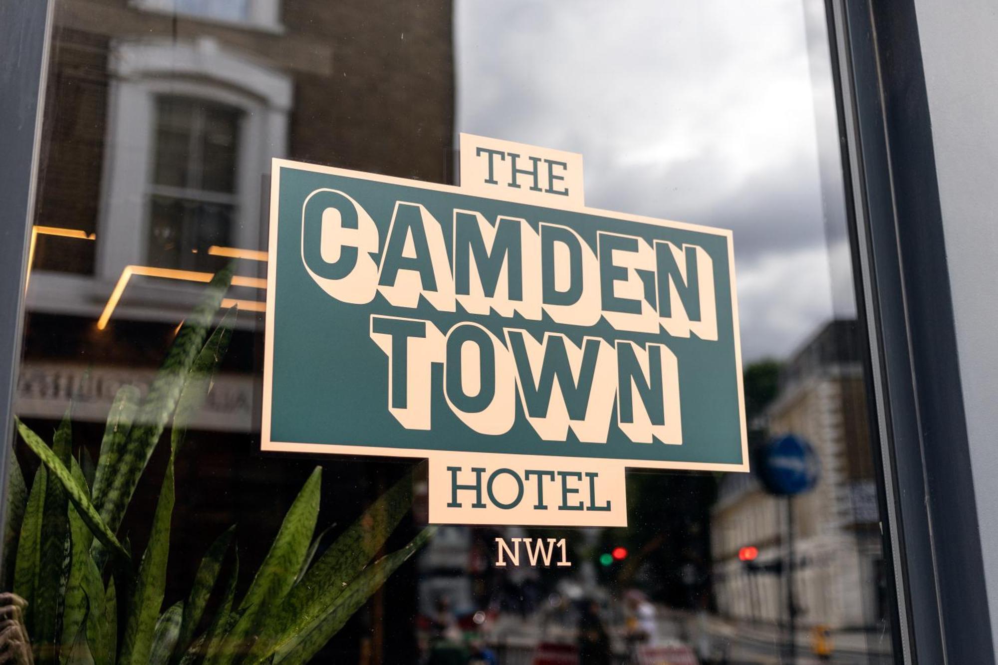 The Camden Town Hotel ลอนดอน ภายนอก รูปภาพ